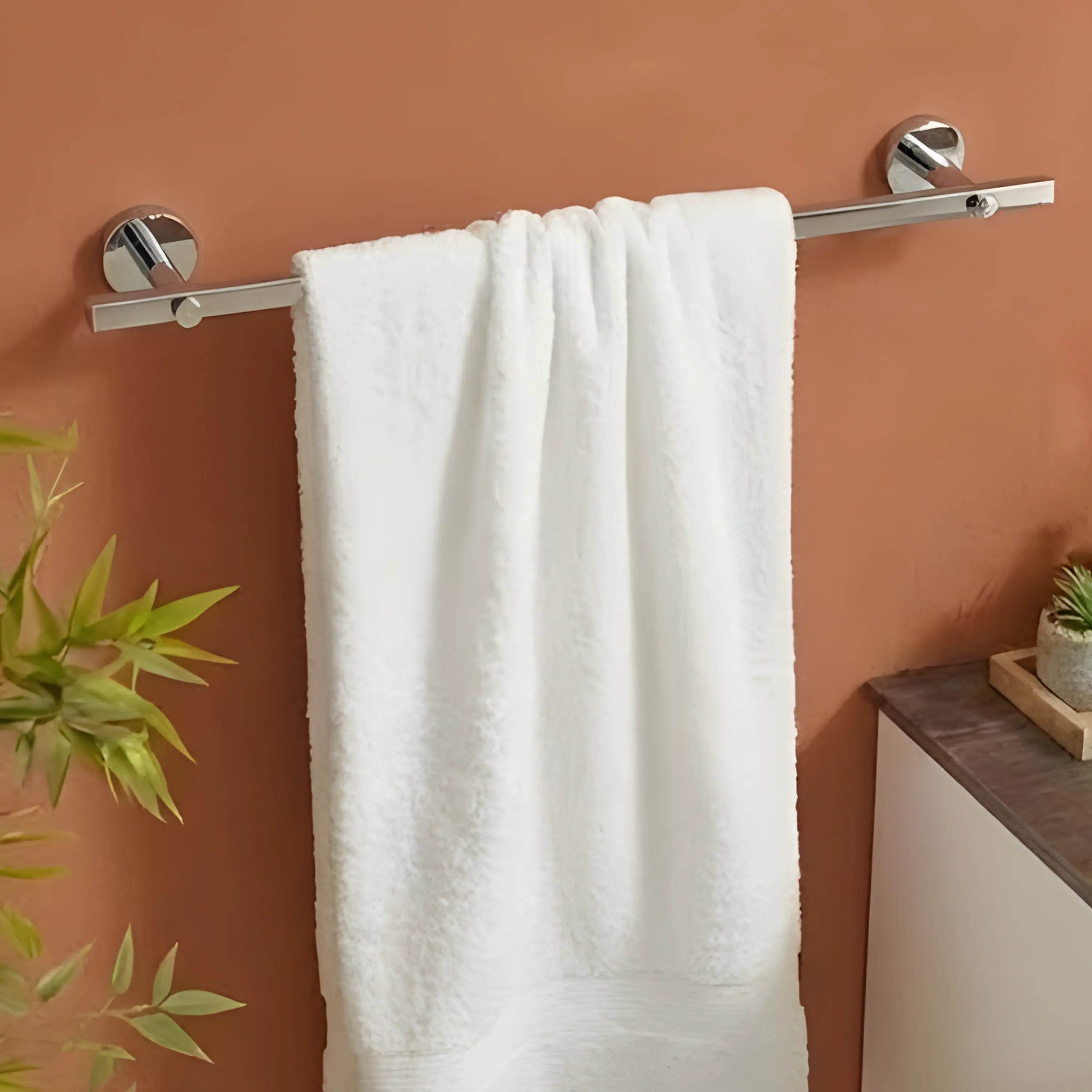 Gloxy SS Towel Rod with silver chrome coating for bathroom -24 Inch